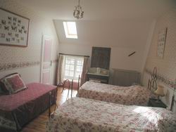 b&b Ferry Castle - bedroom la Magnanerie bed and breakfast (b&b) the ferry castle (relais du bac) Cremieu Lagnieu France