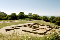 ci-dessous, site de Larina chambres d'hôtes relais du bac Vertrieu Crémieu Lagnieu